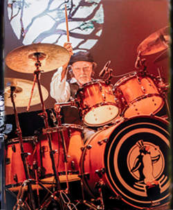 Fleetwood Mac Tribute Band Fleetwood Max Joe Stout as Mick Fleetwood